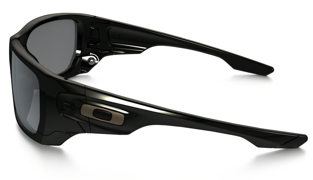 Iconic Opticians - OAKLEY Style Switch